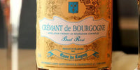 Cremant: Frankreichs prickelndes Geheimnis jenseits der Champagne