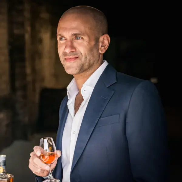 gid://shopify/MediaImage/44783374401879