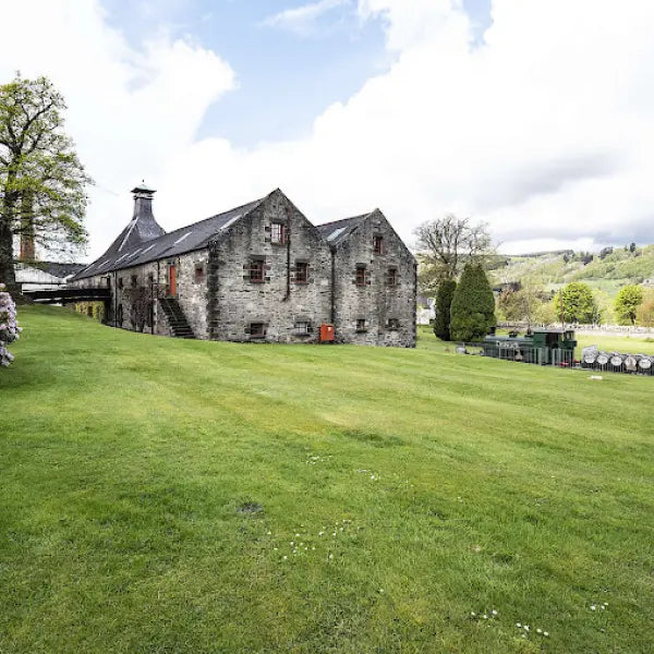 gid://shopify/MediaImage/44728055693655