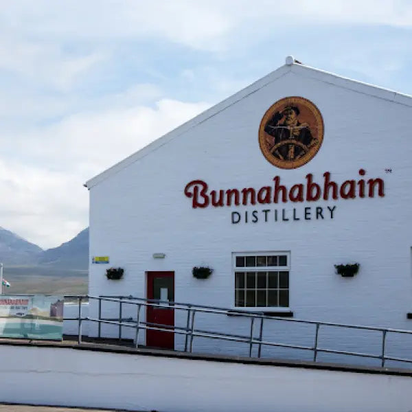 gid://shopify/MediaImage/44802504229207