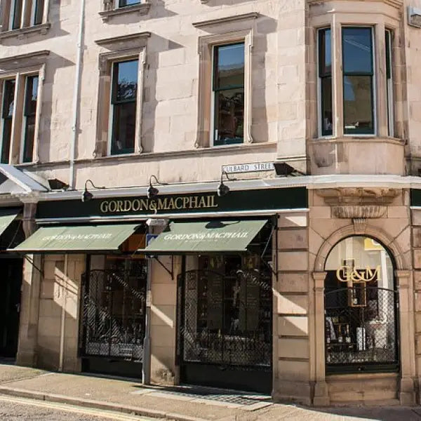 gid://shopify/MediaImage/44904859369815