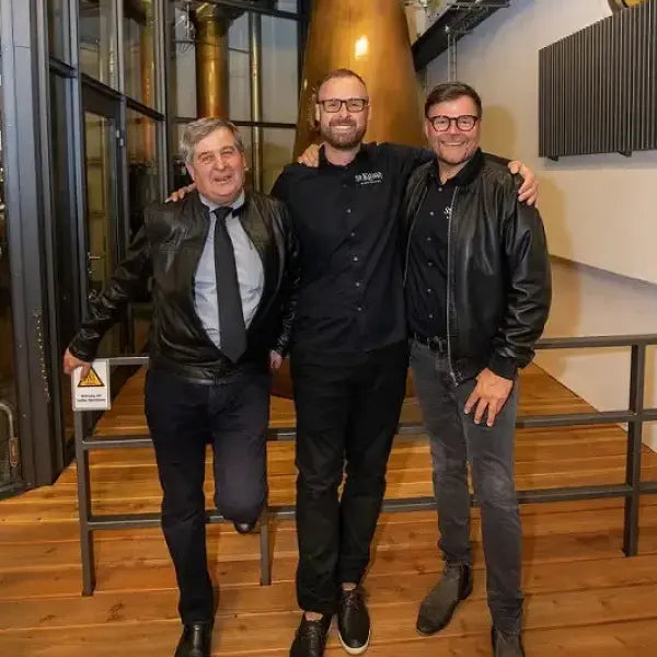 gid://shopify/MediaImage/46996355940695