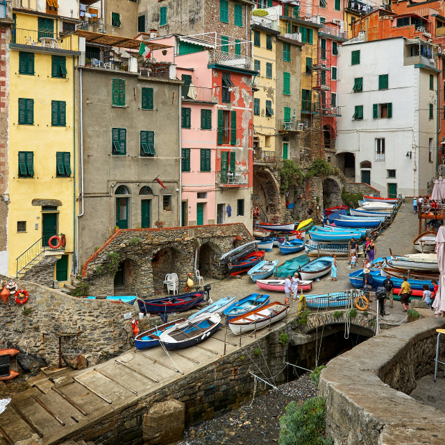 gid://shopify/MediaImage/51387645722967