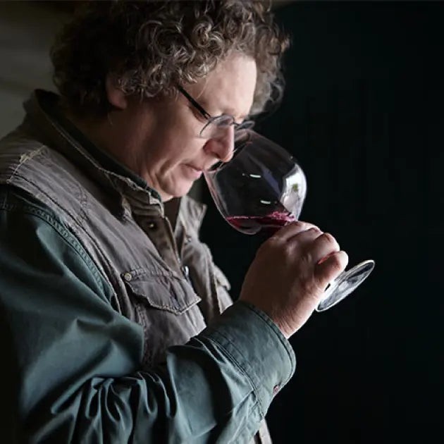 gid://shopify/MediaImage/50863366701399