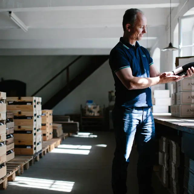 gid://shopify/MediaImage/51006912692567