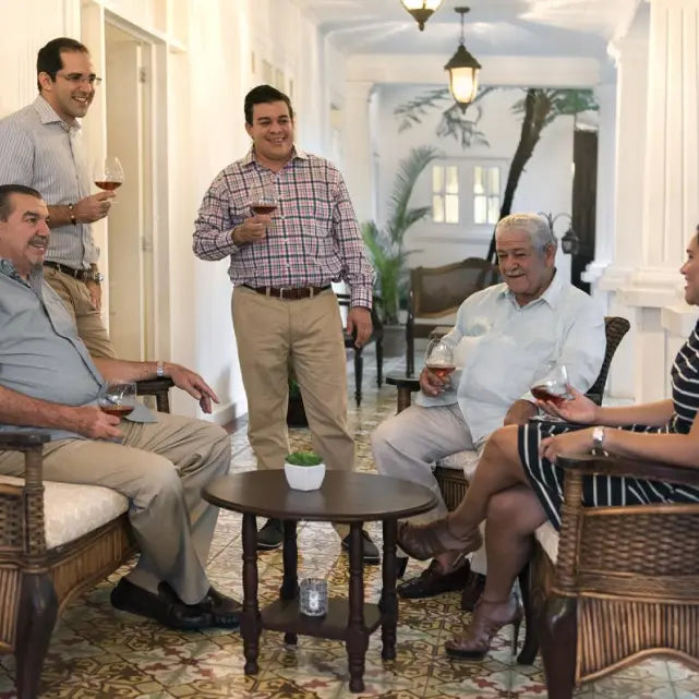 gid://shopify/MediaImage/51199857394007