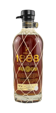 Brugal 1888 Doblemente Añejado Rum aus der Dominikanischen Republik, bernsteinfarben mit fruchtigen und holzigen Noten.