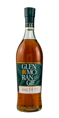 Schottischer Whisky Glenmorangie Quinta Ruban 14 Jahre, edel in der Flasche, mit Rubintönen und stilvollem Design.