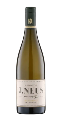 VDP.Weingut J. Neus, Chardonnay aus Ingelheim mit mineralischen Düften und feinen Nussnoten.
