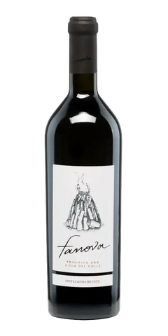 Fanova Primitivo, italienischer Rotwein aus Gioia del Colle mit intensiven Kirschnoten und 14 % Vol.