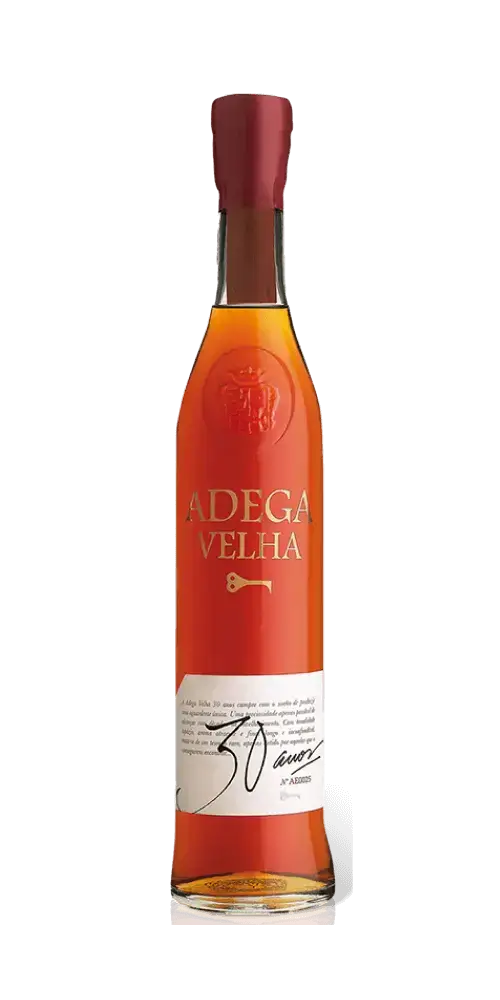 Adega Velha 30 Jahre, portugiesischer Brandy mit intensivem Geschmack und samtiger Struktur, in klarer Bernsteinfarbe.