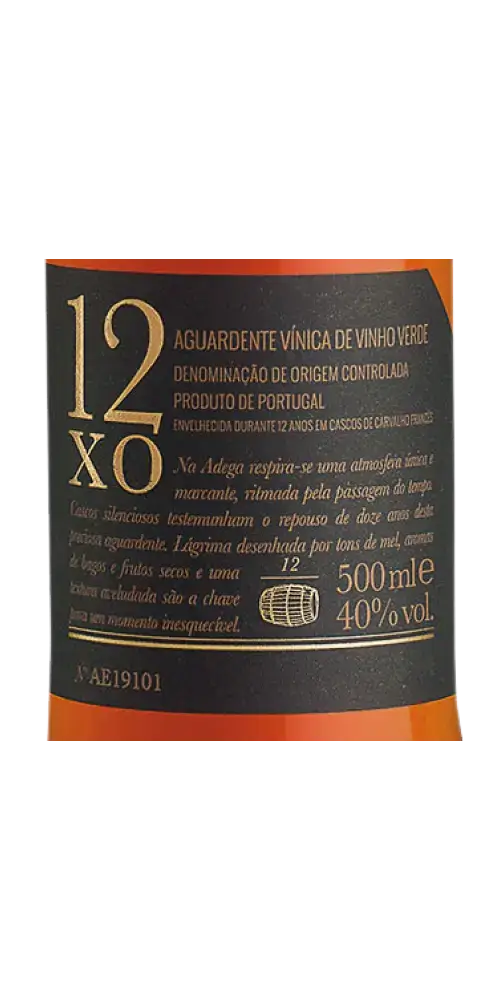 Adega Velha XO, portugiesischer Brandy mit 40 % Vol., 12 Jahre im Fass gereift, Aromen von Beeren und Trockenfrüchten.