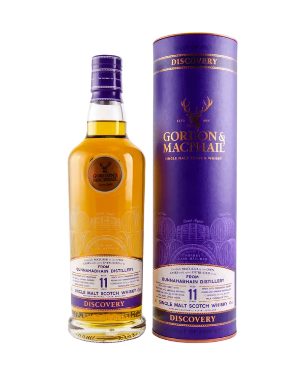 Schottischer Whisky Bunnahabhain 11 Jahre Discovery von Gordon & MacPhail im Tube. Aromen von Trockenfrüchten und Gewürzen.