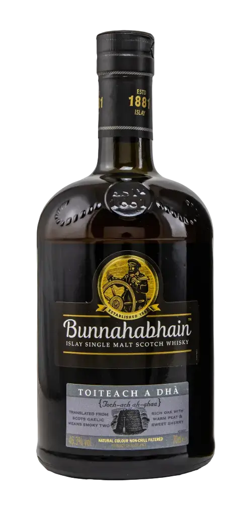 Schottischer Whisky Bunnahabhain Toiteach A Dhà, Islay Single Malt in stilvollem Flaschenformat.