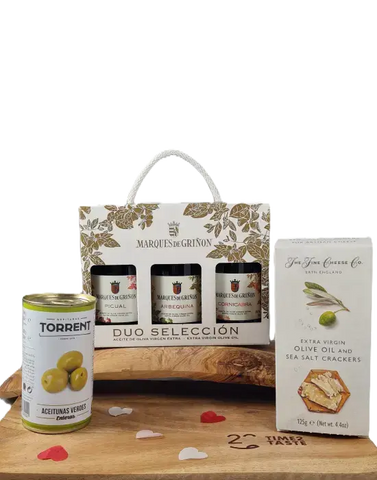 Geschenkset Valentinstag mit Olivenöl und Crackern im Duoset von Marqués de Grignon.