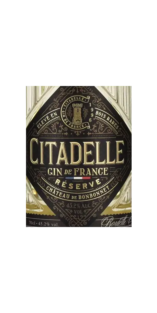 Gin Citadelle Réserve aus Château de Bonbonnet, 45,2 % vol, besondere Kräuterkomposition, elegante Flasche