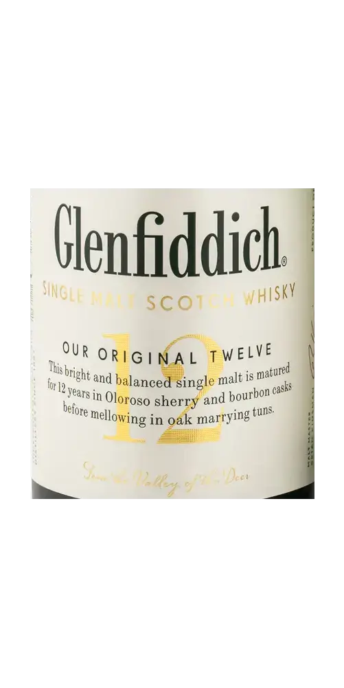 Schottischer Whisky Glenfiddich 12 Jahre. Klassischer Single Malt mit fruchtigen Aromen in elegantem Design.