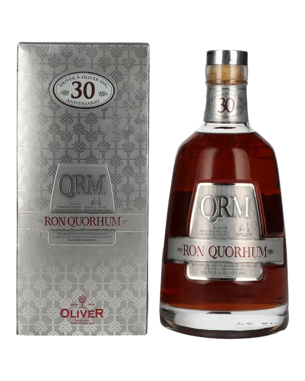 Quorhum 30 Aniversario Rum von Oliver & Oliver in dekorativer Verpackung, vollmundig und aromatisch, 30 Jahre gereift.