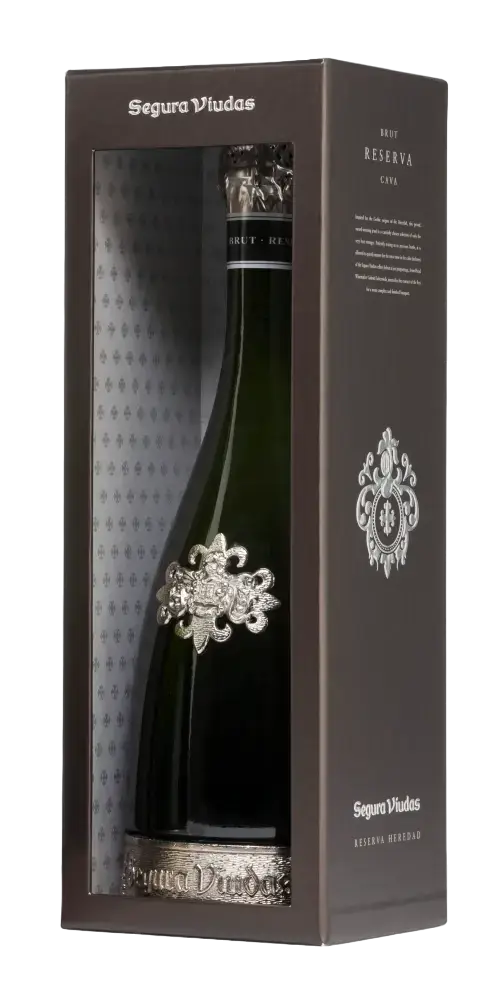 Segura Viudas Brut Reserva Heredad, Schaumwein aus Spanien mit feiner Perlage.