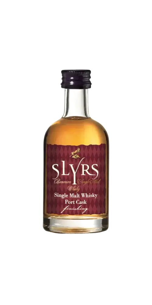 Deutscher Whisky Slyrs Port Cask Finish 50ml, fruchtig-würzig mit Noten von roten Beeren und Karamell.