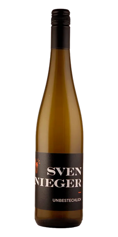 Sven Nieger Unbestechlich Riesling 2019 Flasche mit schwarzem Etikett, veganer Landwein aus Baden
