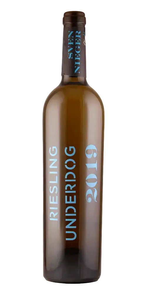 Flasche Riesling Underdog 2019 von Sven Nieger – trockener, veganer Weißwein aus Baden mit floral-kräuteriger Stilistik