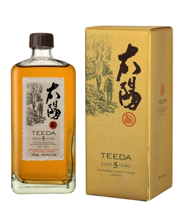 TEEDA Rum aus Japan, 5 Jahre alt, Okinawa Craft Rum, in dekorativer Flasche und Box, Helios Destillerie.