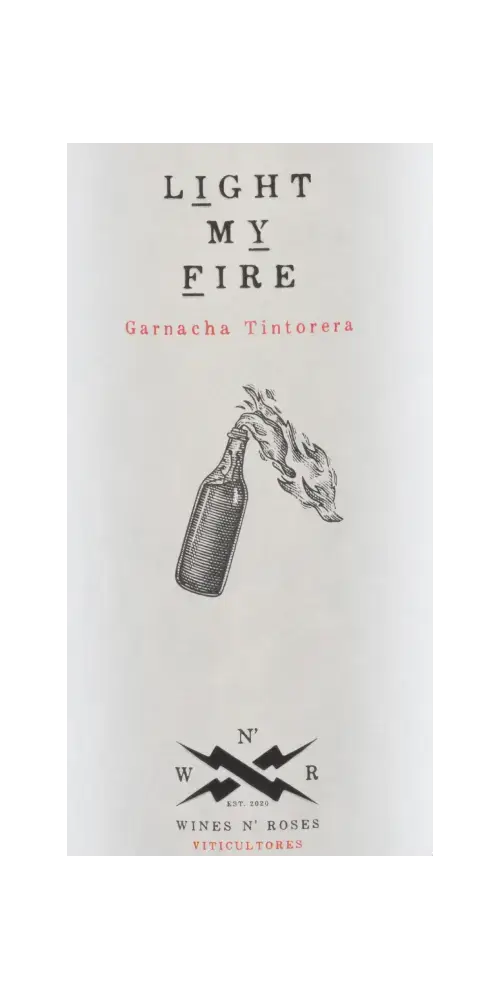 Light my Fire, Rotwein aus Valencia, Garnacha Tintorera mit intensiven Aromen von roten Früchten.